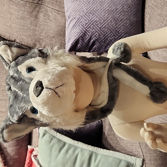 KIDS NEW FASHION ANIMAL HAT SIZE FITS 0NE SIZE WOLF. THIS HAT IS INSULATED - Picture 5 of 6